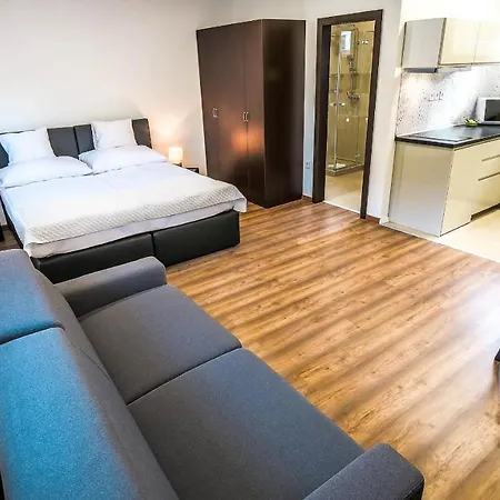 White Apartament *